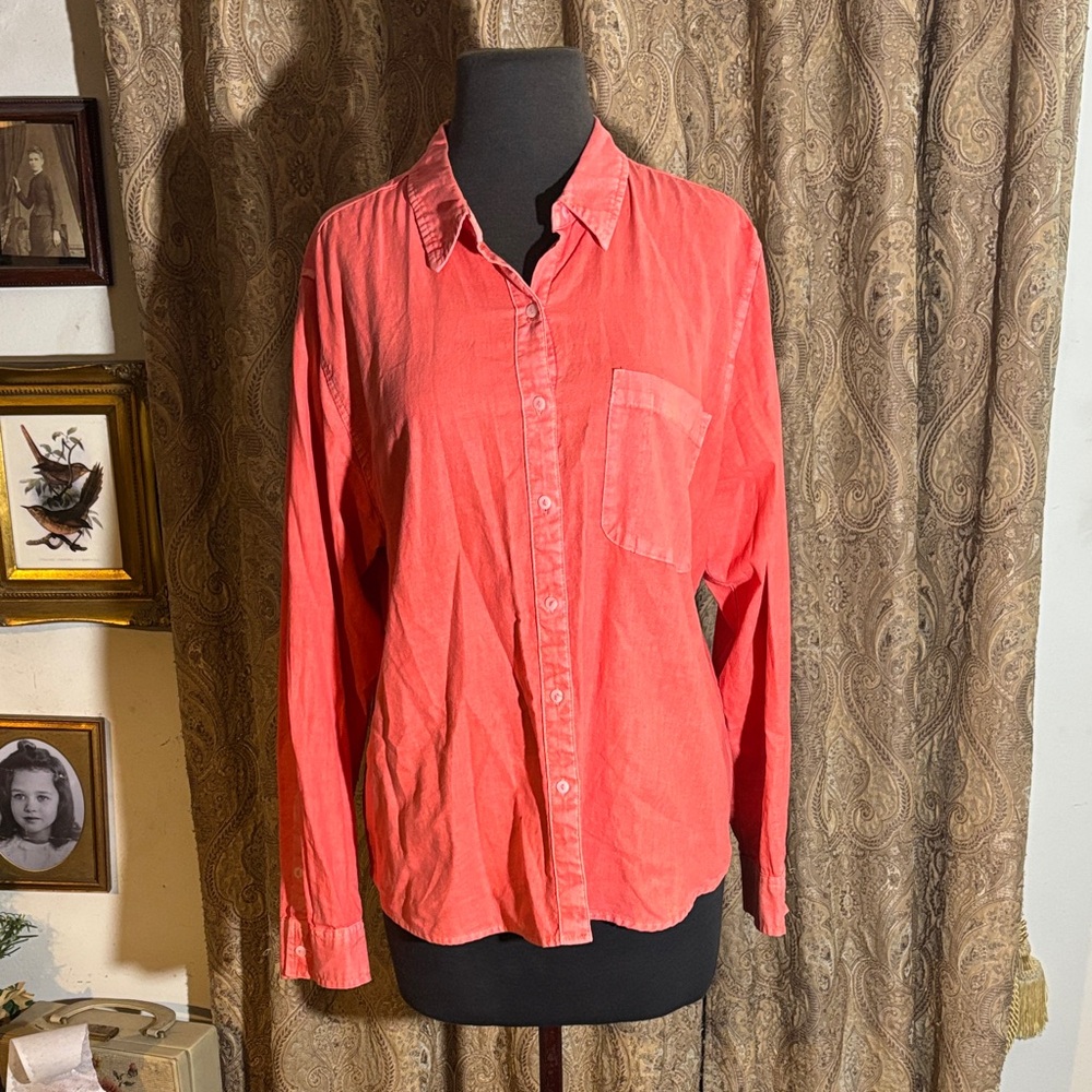 Universal Thread Coral Button-Down Shirt